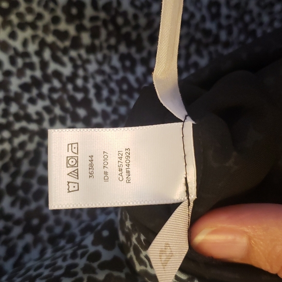 💼👖👜Ann Taylor LOFT Sleeveless Top sz M - Picture 7 of 8